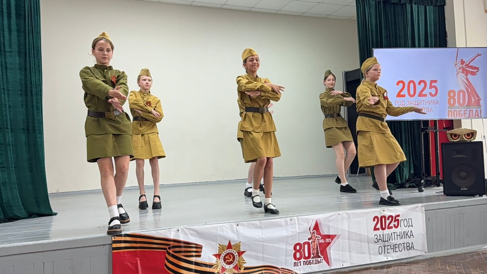 Изображения.